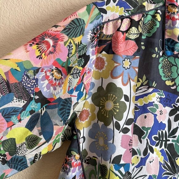 Johnny Was Chelsea Astra Floral Button-Up Silk Blouse With Roll Tab Sleeves - Picture 4 of 10